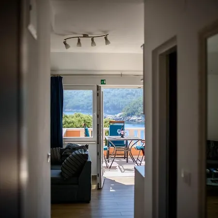 Stermasi Apartment *